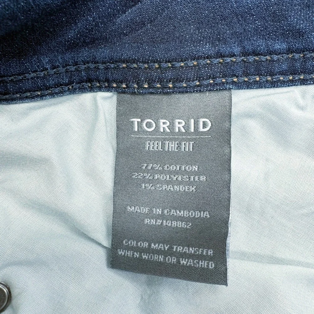 Torrid Womens 18S (Fits 38x28) Luxe‎ Slim Boot Super Stretch Dark Wash Denim
